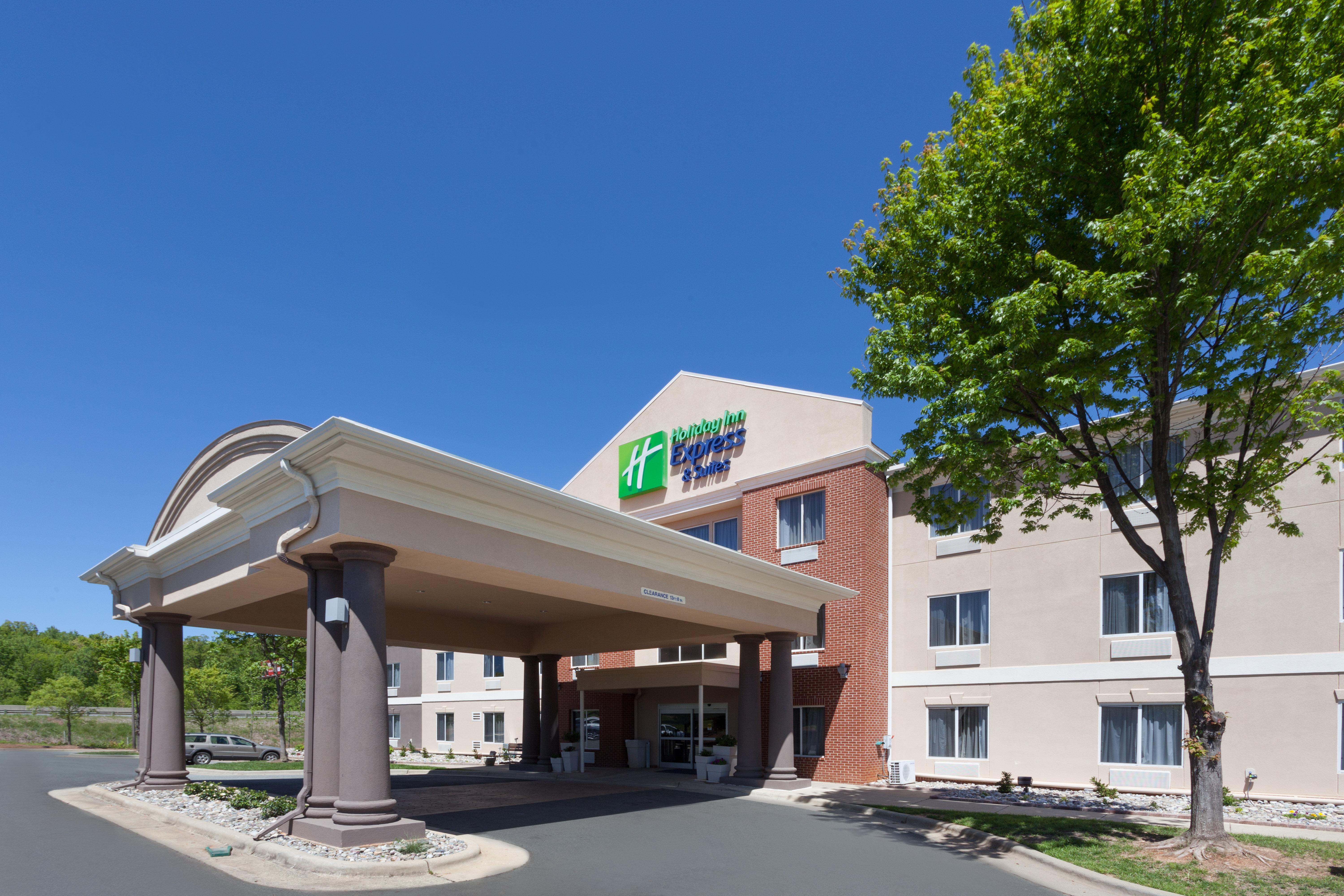 Holiday Inn Express Hotel & Suites Mebane By Ihg Dış mekan fotoğraf