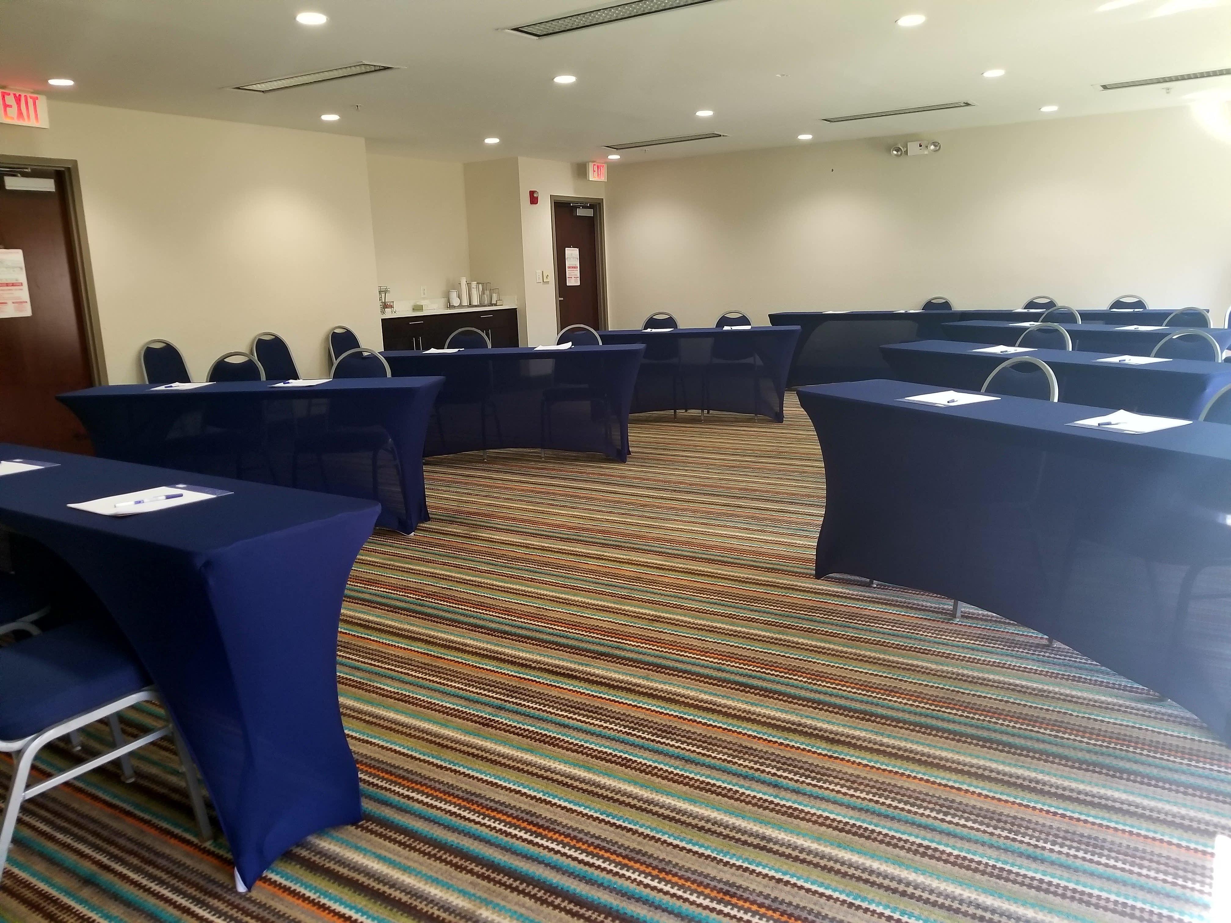 Holiday Inn Express Hotel & Suites Mebane By Ihg Dış mekan fotoğraf