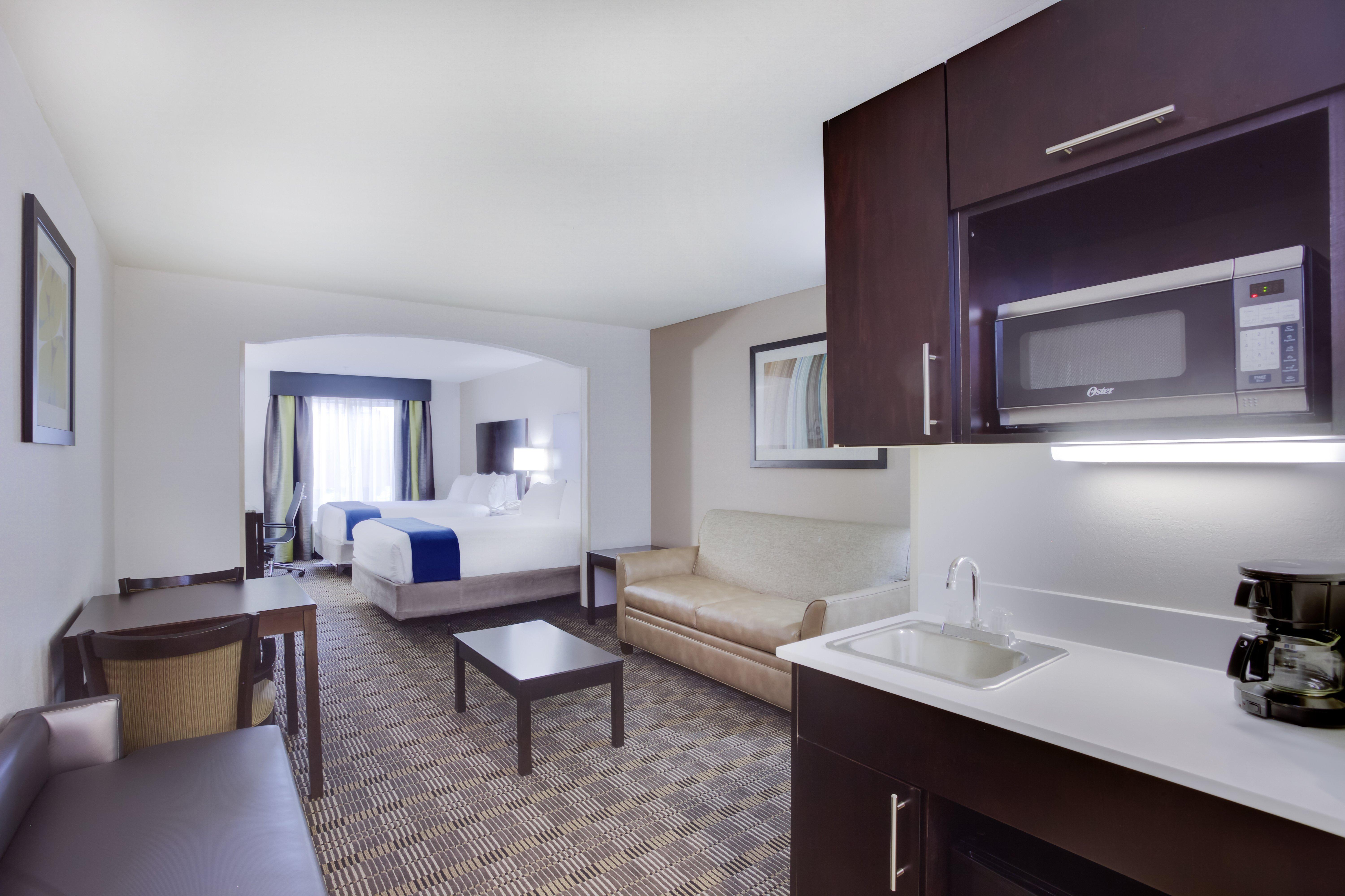 Holiday Inn Express Hotel & Suites Mebane By Ihg Dış mekan fotoğraf