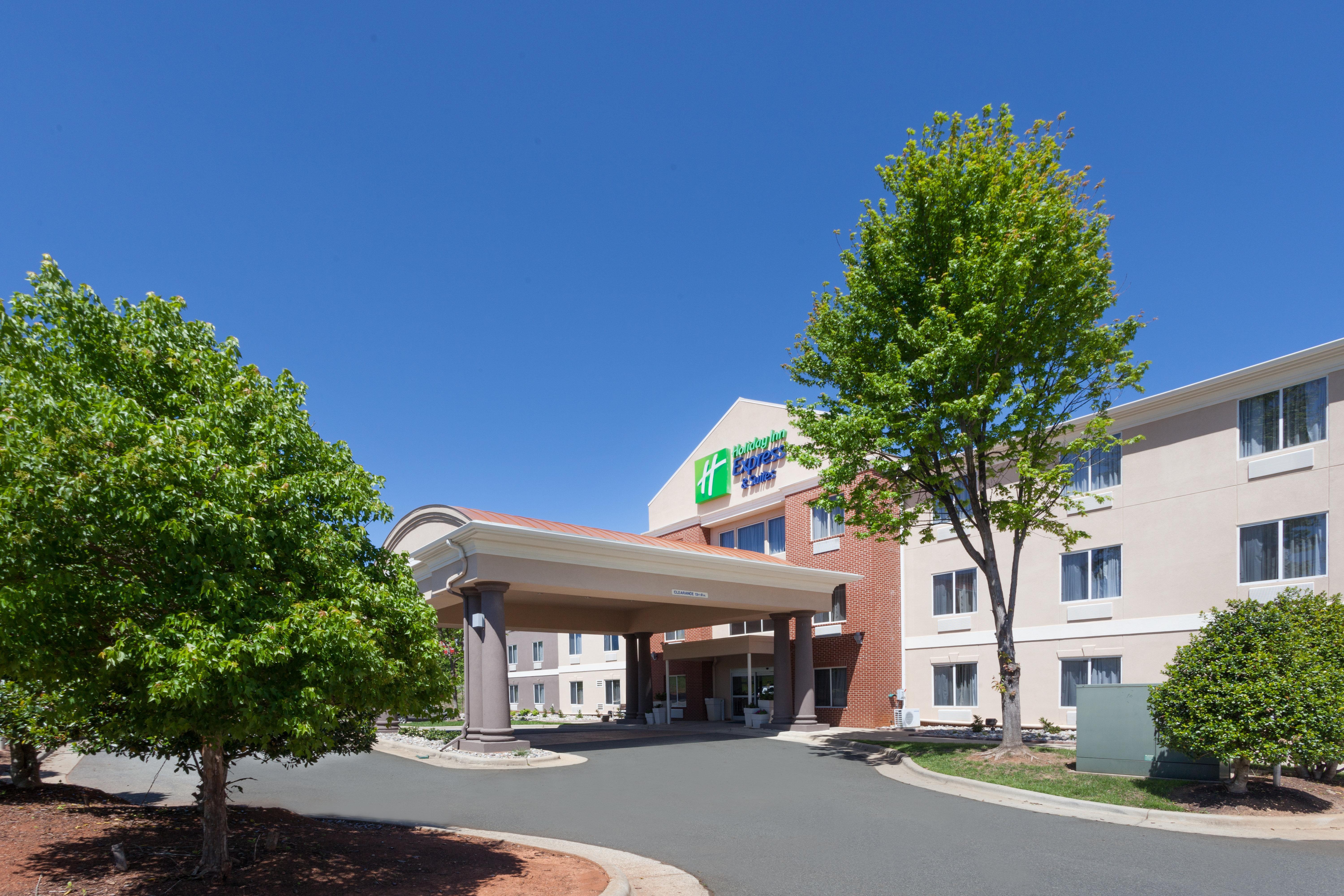 Holiday Inn Express Hotel & Suites Mebane By Ihg Dış mekan fotoğraf